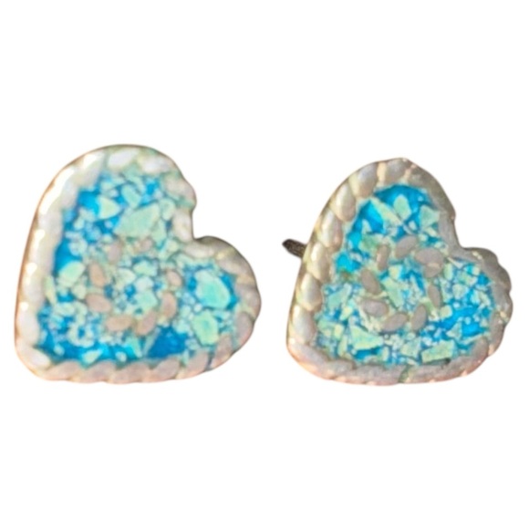 Set of two pair of turquoise hand-made post earrings in silver - Picture 2 of 4